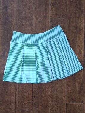 Addison Bay Racquet Skort - Super White/Ivy Stripe Size Small